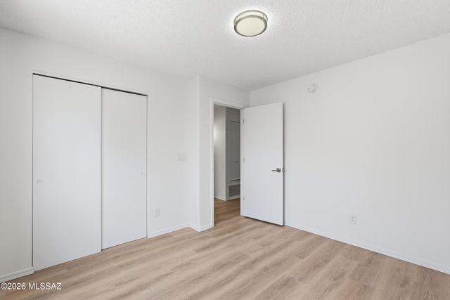 1724 W Sauvignon Drive, Tucson, AZ 85746