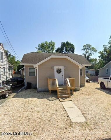 24 W Point Pleasant Avenue, Ocean Gate, NJ 08740