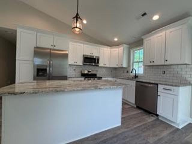 804 Harrison AVE, Salem, VA 24153