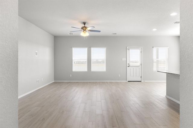 130 Keltic DR, Kyle, TX 78640