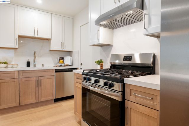 138 S 18Th St, Richmond, CA 94804