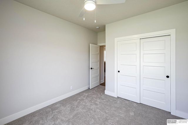 5707 N 209th Street, Elkhorn, NE 68022
