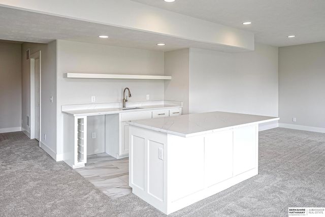 5707 N 209th Street, Elkhorn, NE 68022