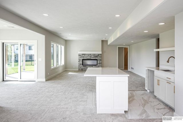 5707 N 209th Street, Elkhorn, NE 68022