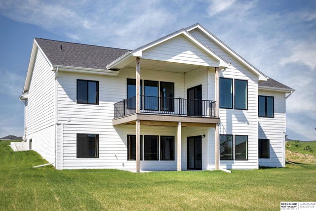 5707 N 209th Street, Elkhorn, NE 68022