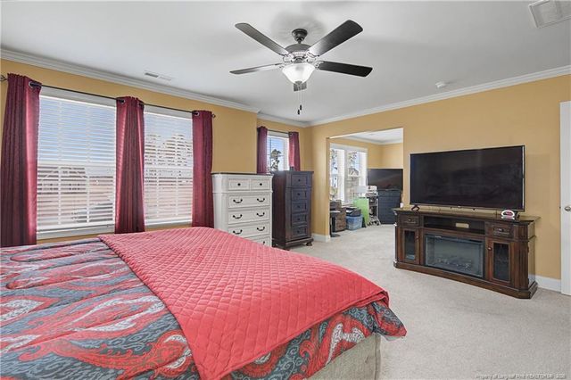 158 Sweet Grass Lane, Raeford, NC 28376