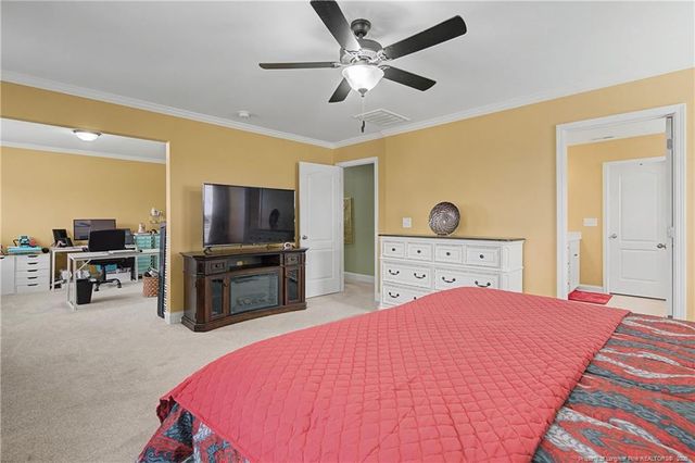 158 Sweet Grass Lane, Raeford, NC 28376