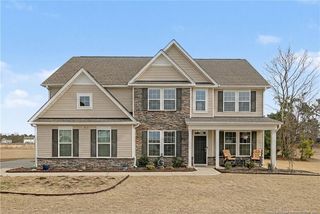 158 Sweet Grass Lane, Raeford, NC 28376