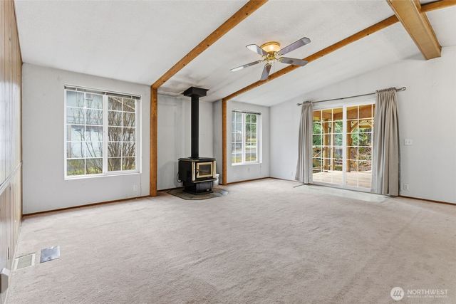 101 N Duckabush Drive N, Hoodsport, WA 98548