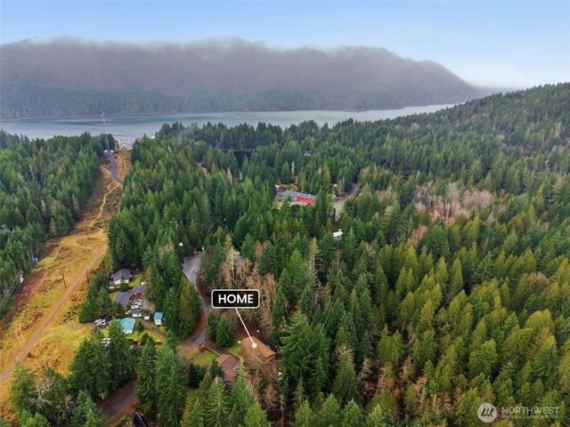 101 N Duckabush Drive N, Hoodsport, WA 98548