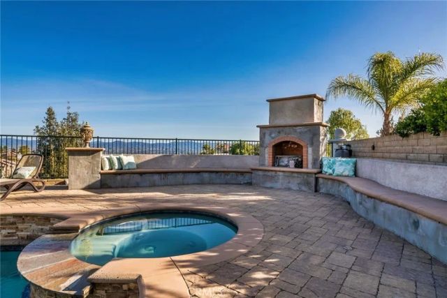 26403 Ocasey Place, Stevenson Ranch, CA 91381