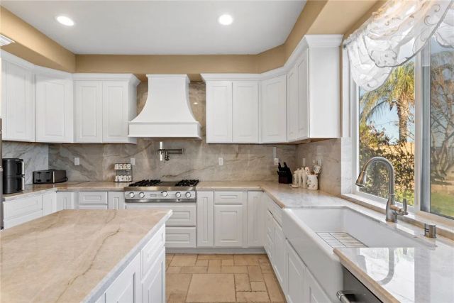 26403 Ocasey Place, Stevenson Ranch, CA 91381