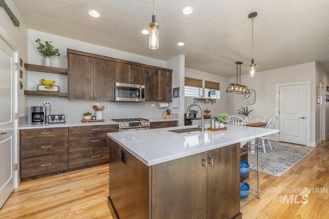 10167 Silversun St, Nampa, ID 83687