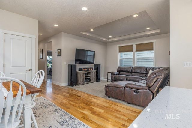 10167 Silversun St, Nampa, ID 83687