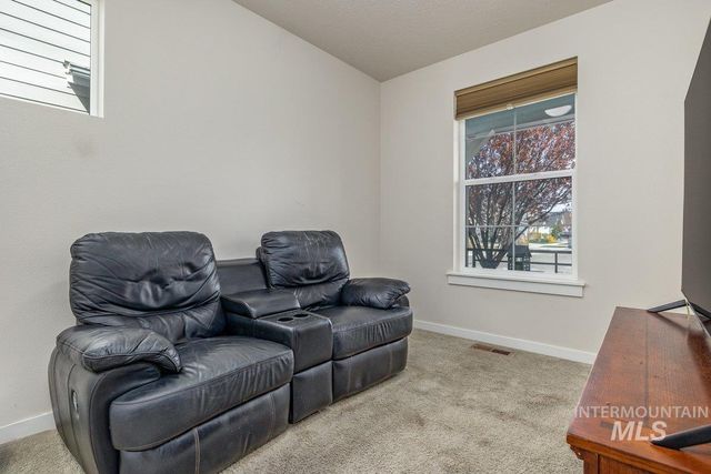 10167 Silversun St, Nampa, ID 83687