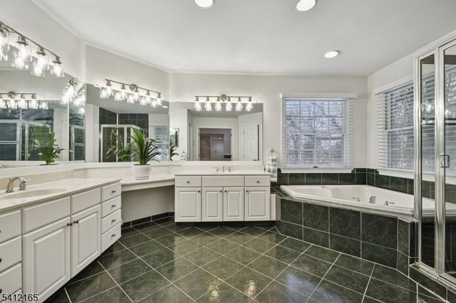 10 Hamilton Rd, Bernards Twp., NJ 07920