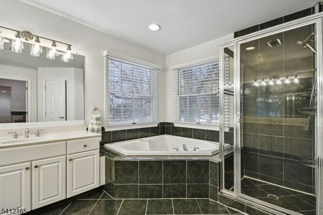 10 Hamilton Rd, Bernards Twp., NJ 07920