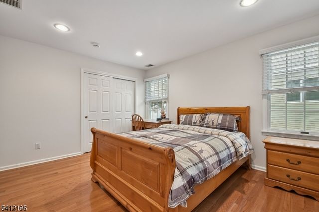 10 Hamilton Rd, Bernards Twp., NJ 07920