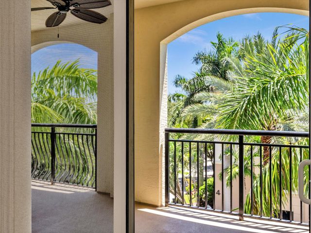 1405 RENAISSANCE Way 405, Boynton Beach, FL 33426