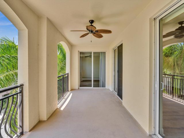 1405 RENAISSANCE Way 405, Boynton Beach, FL 33426