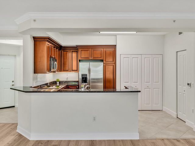 1405 RENAISSANCE Way 405, Boynton Beach, FL 33426