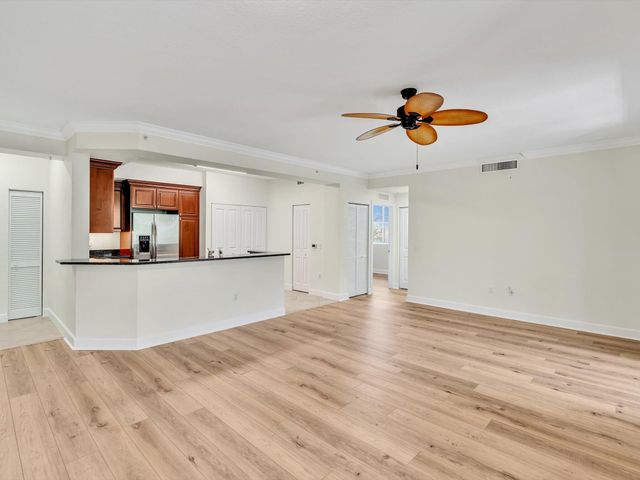 1405 RENAISSANCE Way 405, Boynton Beach, FL 33426