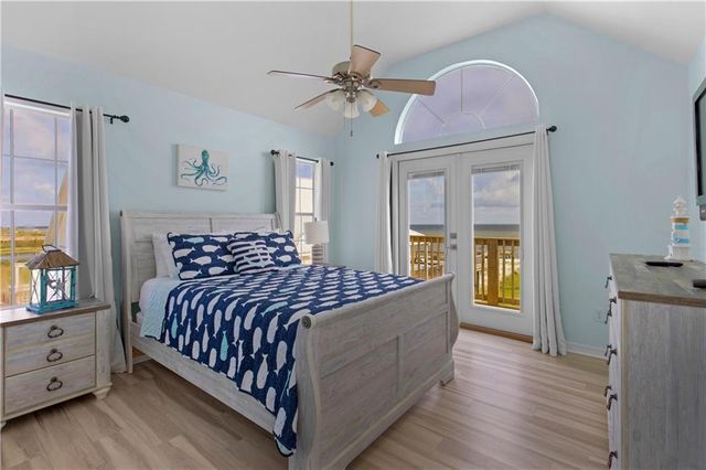 2634 Bridgeview Drive, Dauphin Island, AL 36528