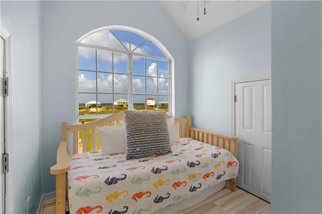 2634 Bridgeview Drive, Dauphin Island, AL 36528