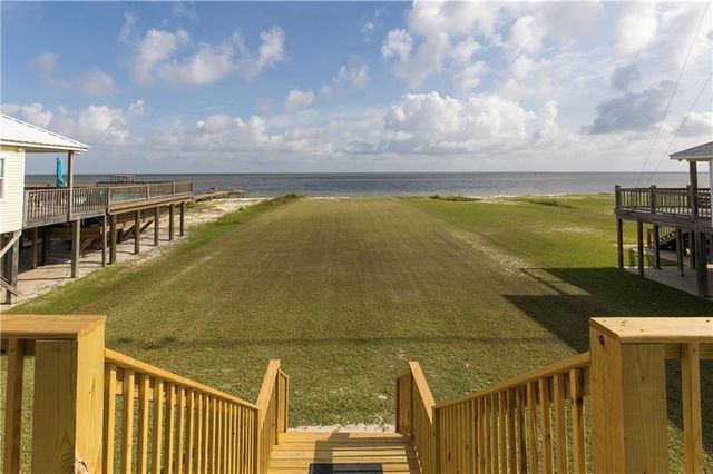 2634 Bridgeview Drive, Dauphin Island, AL 36528