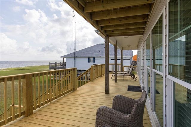 2634 Bridgeview Drive, Dauphin Island, AL 36528