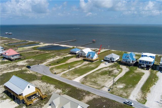 2634 Bridgeview Drive, Dauphin Island, AL 36528