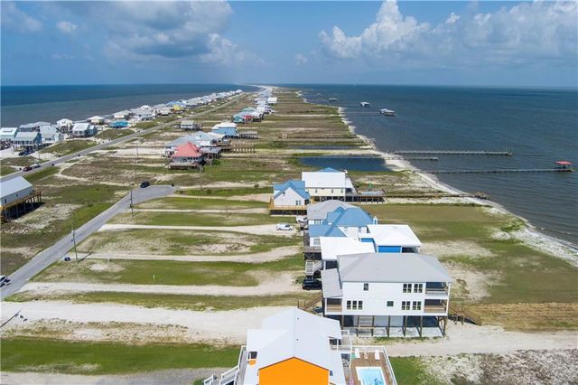 2634 Bridgeview Drive, Dauphin Island, AL 36528