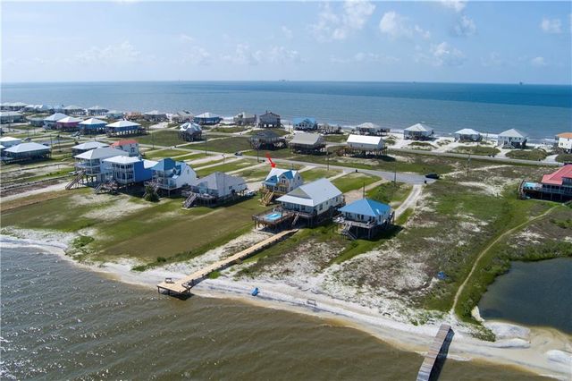 2634 Bridgeview Drive, Dauphin Island, AL 36528