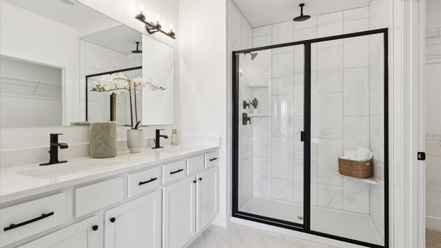 595 NW Concord Lane, Waukee, IA 50263