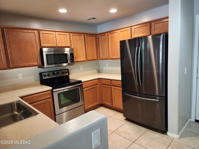 5781 S Cedar Ridge Road, Tucson, AZ 85747