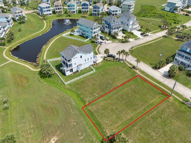 4111 Royal Tern Lane, Galveston, TX 77554