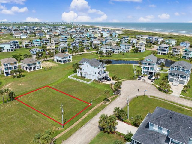 4111 Royal Tern Lane, Galveston, TX 77554