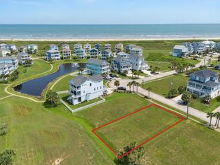 4111 Royal Tern Lane, Galveston, TX 77554
