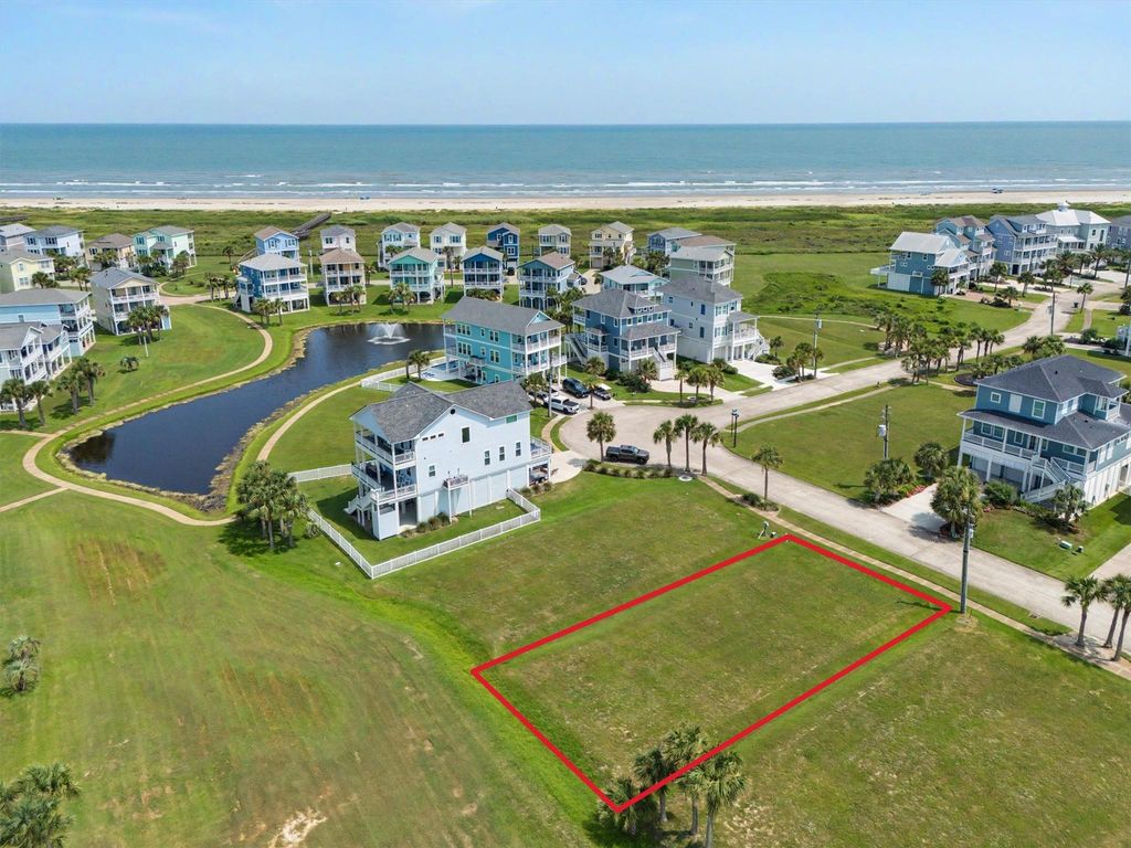 4111 Royal Tern Lane, Galveston, TX 77554