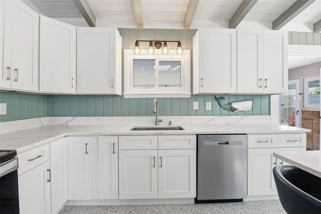 4626 GLEASON AVENUE, Sarasota, FL 34242