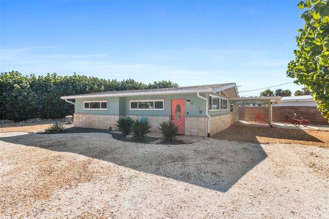 4626 GLEASON AVENUE, Sarasota, FL 34242