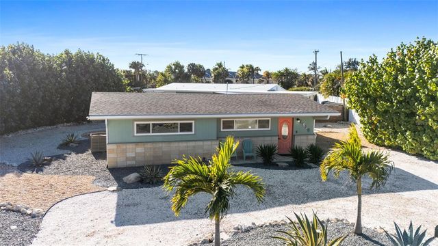 4626 GLEASON AVENUE, Sarasota, FL 34242