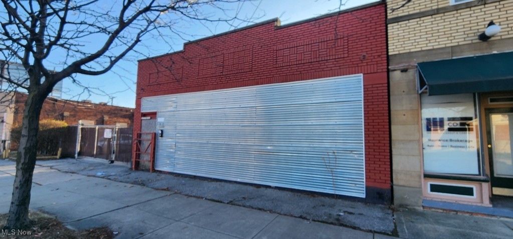 15542 Saint Clair Avenue, Cleveland, OH 44110