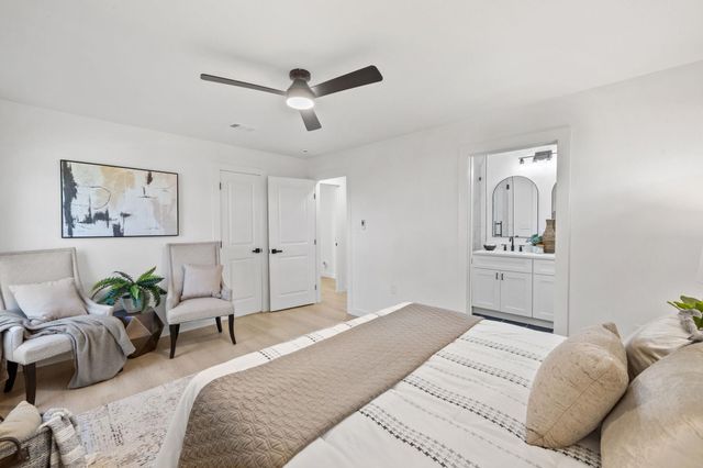 12007 N Oaks DR, Austin, TX 78753