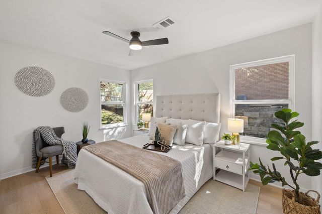 12007 N Oaks DR, Austin, TX 78753