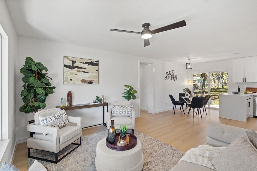 12007 N Oaks DR, Austin, TX 78753