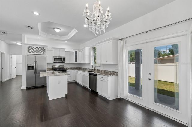 5803 N FREMONT AVENUE, Tampa, FL 33603