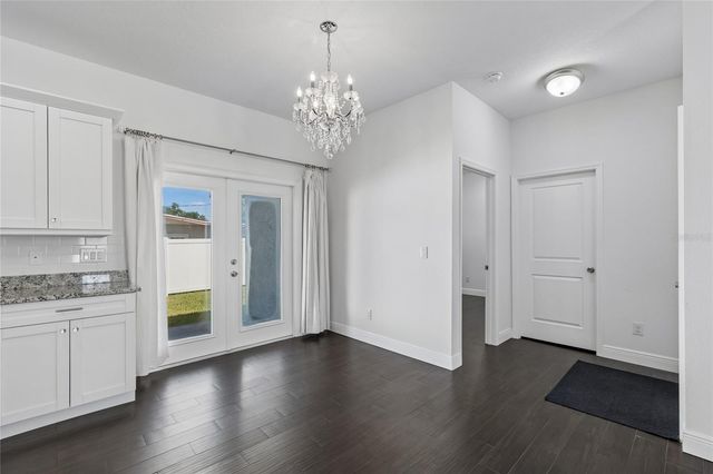 5803 N FREMONT AVENUE, Tampa, FL 33603