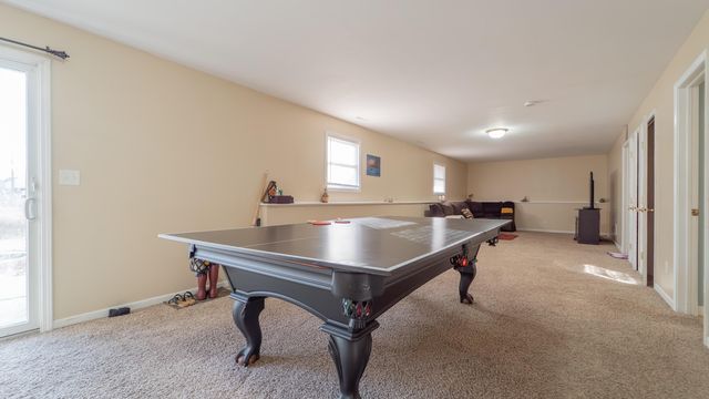 3759 W 72nd Avenue, Merrillville, IN 46410