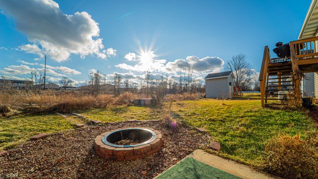 3759 W 72nd Avenue, Merrillville, IN 46410